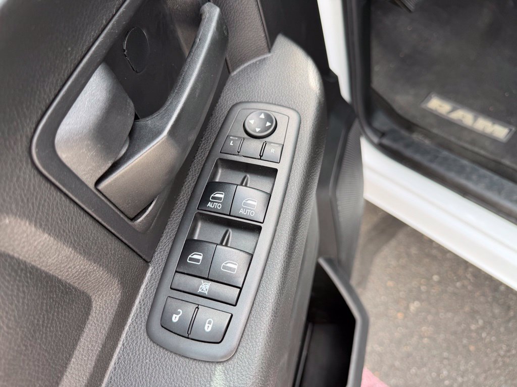 Used 2018 Bright White Clearcoat Ram Tradesman image 13