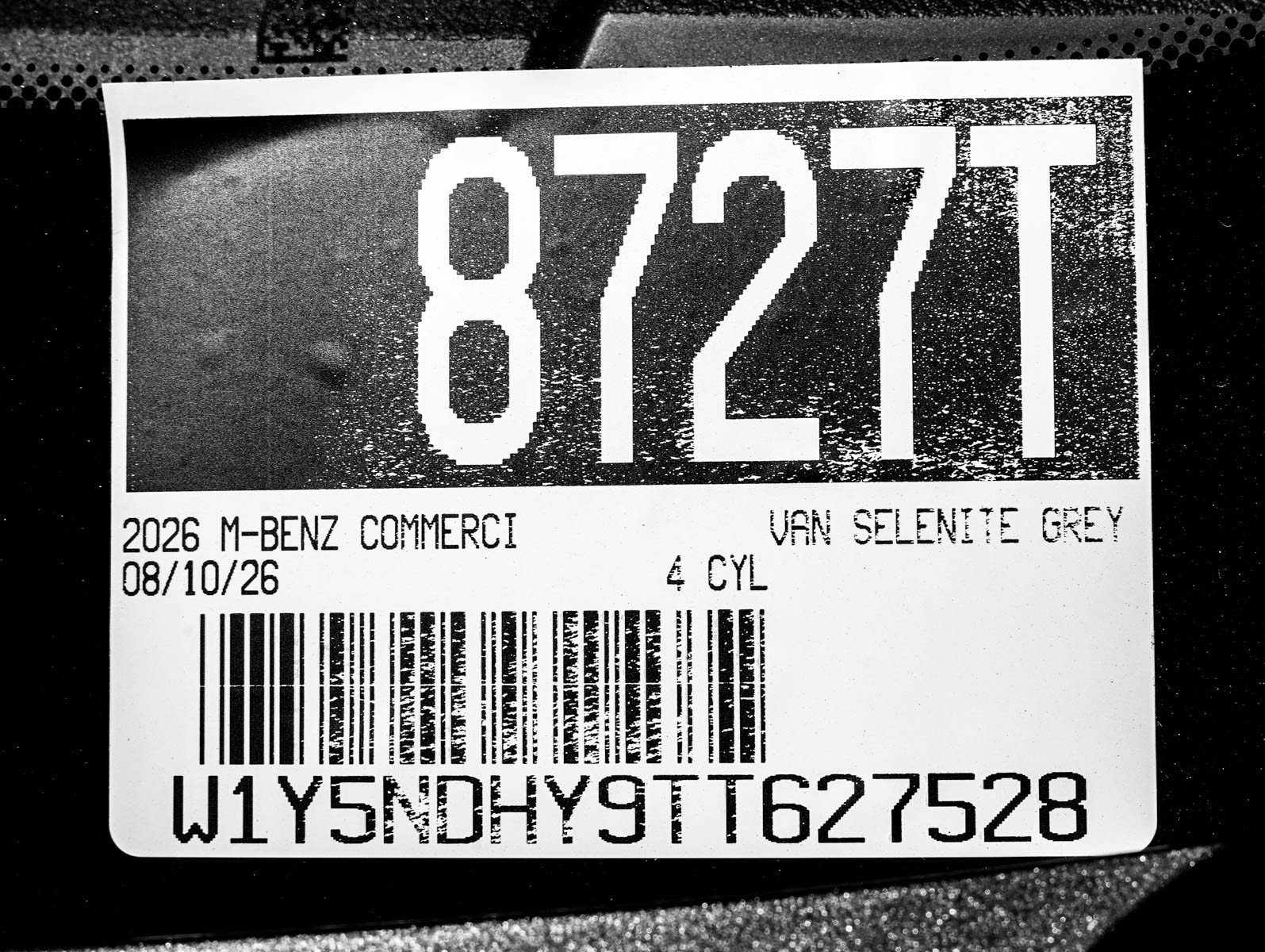 New 2026 Selenite gray metallic Mercedes-Benz 3500 High Roof I4 Diesel HO 170 Extended RWD image 27