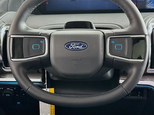 New 2026 Gray Ford Platinum image 15