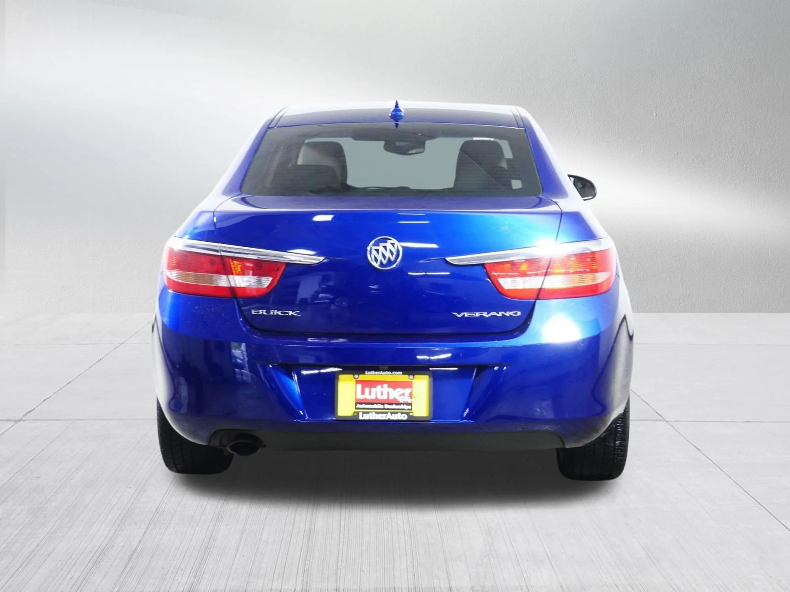 Used 2013 Luxo Blue Metallic Buick  image 6