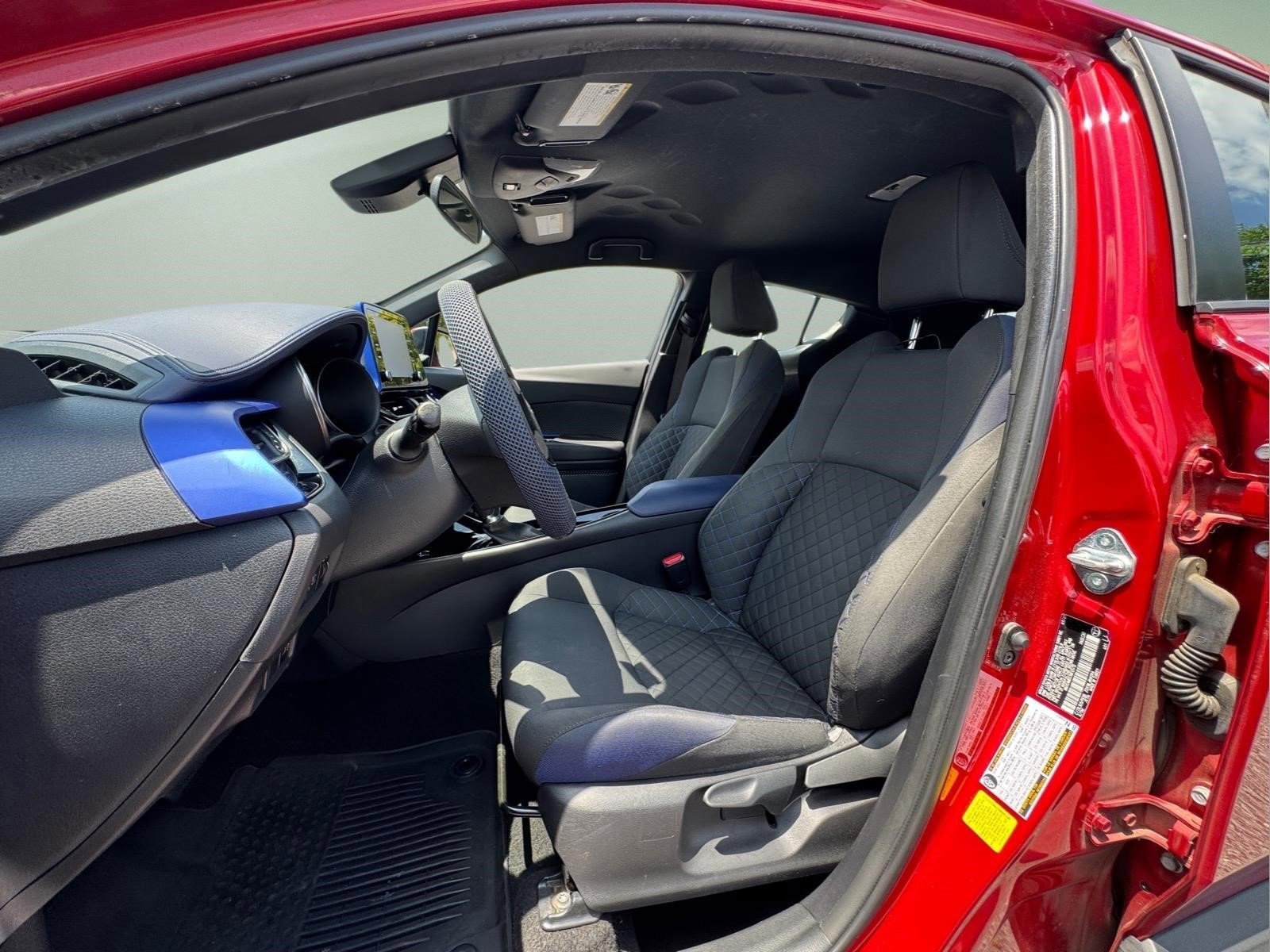Used 2021 Red Toyota XLE image 17
