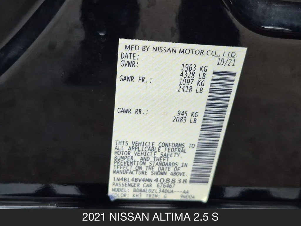 Used 2021 Black Nissan 2.5 S image 24