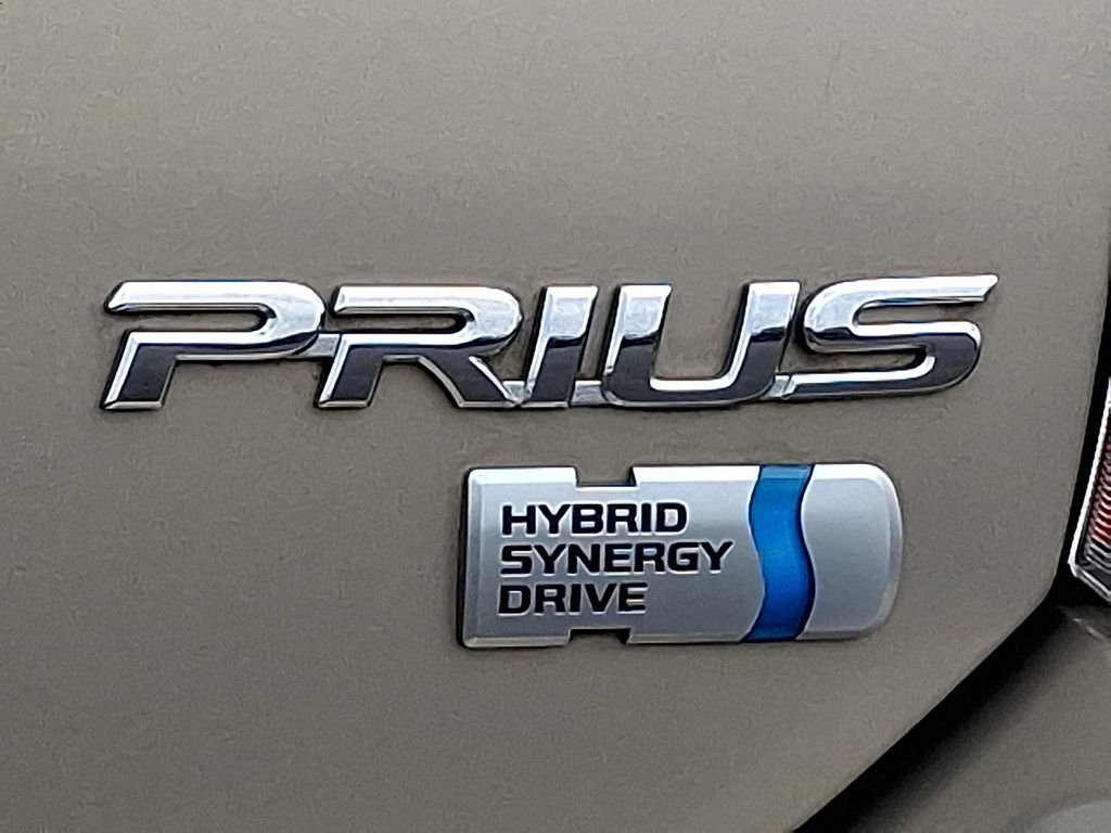 Used 2009 Beige Toyota  image 31