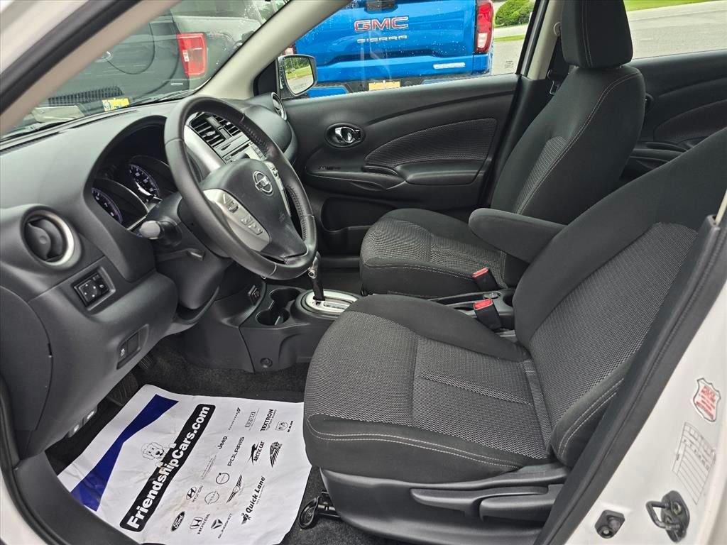 Used 2018 White Nissan 1.6 SV image 11