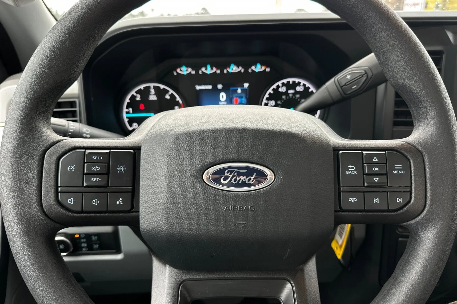 2024 Ford F-450 Super Duty Chassis Cab XL - Photo 19