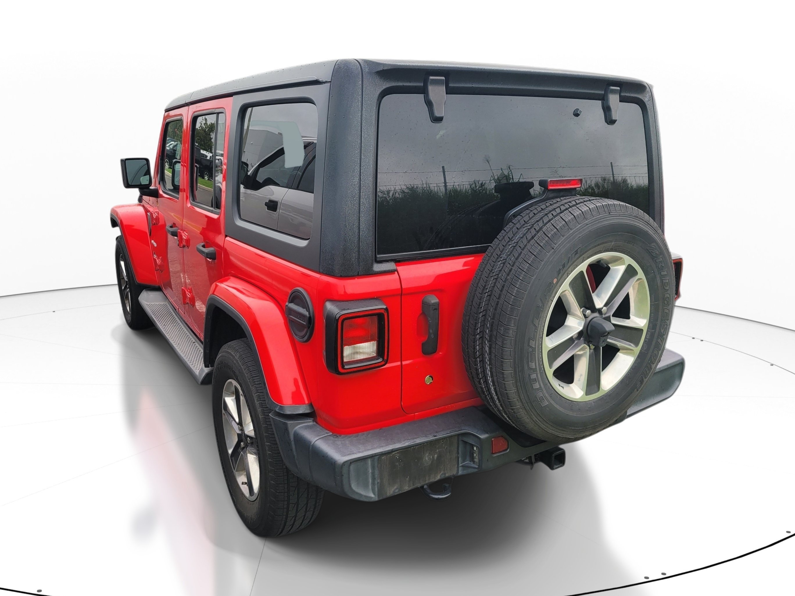 Used 2019 Firecracker Red Clearcoat Jeep Sahara image 6