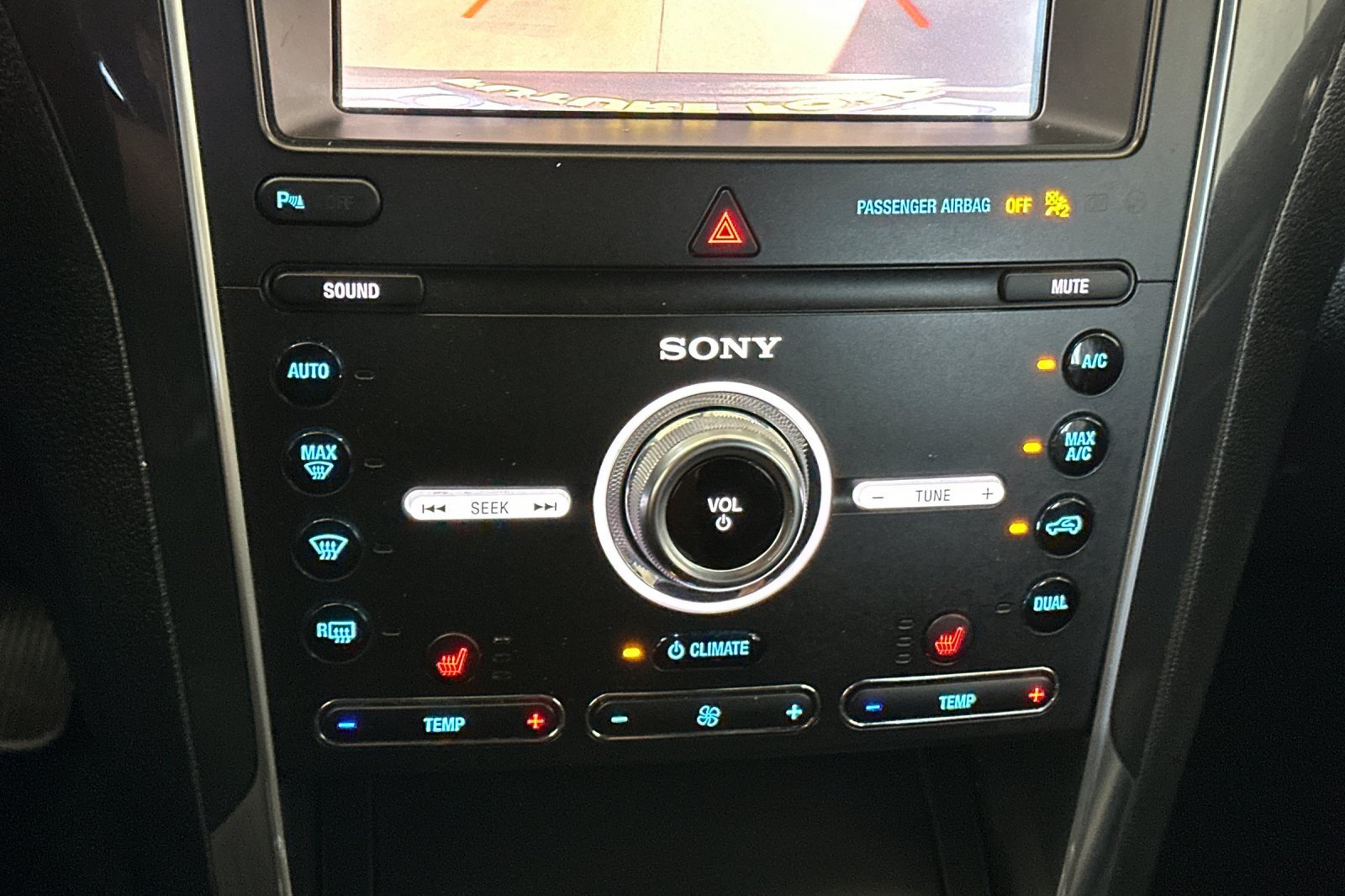 Used 2019 Silver Ford Sport image 23