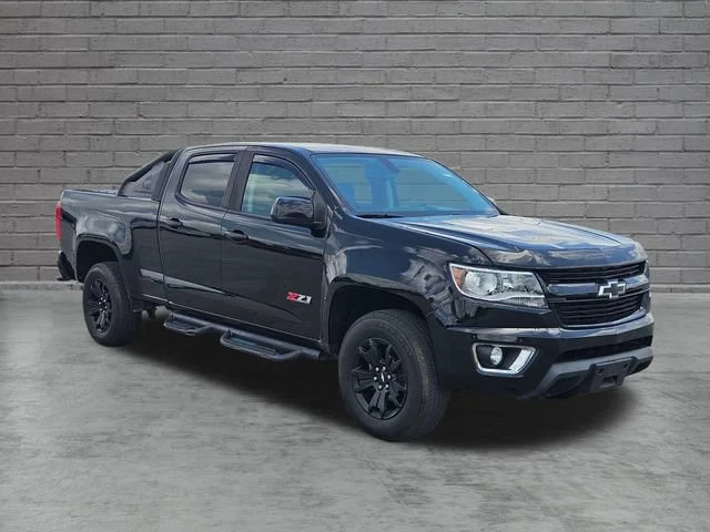 Used 2018 BLACK Chevrolet 4WD Z71 image 7