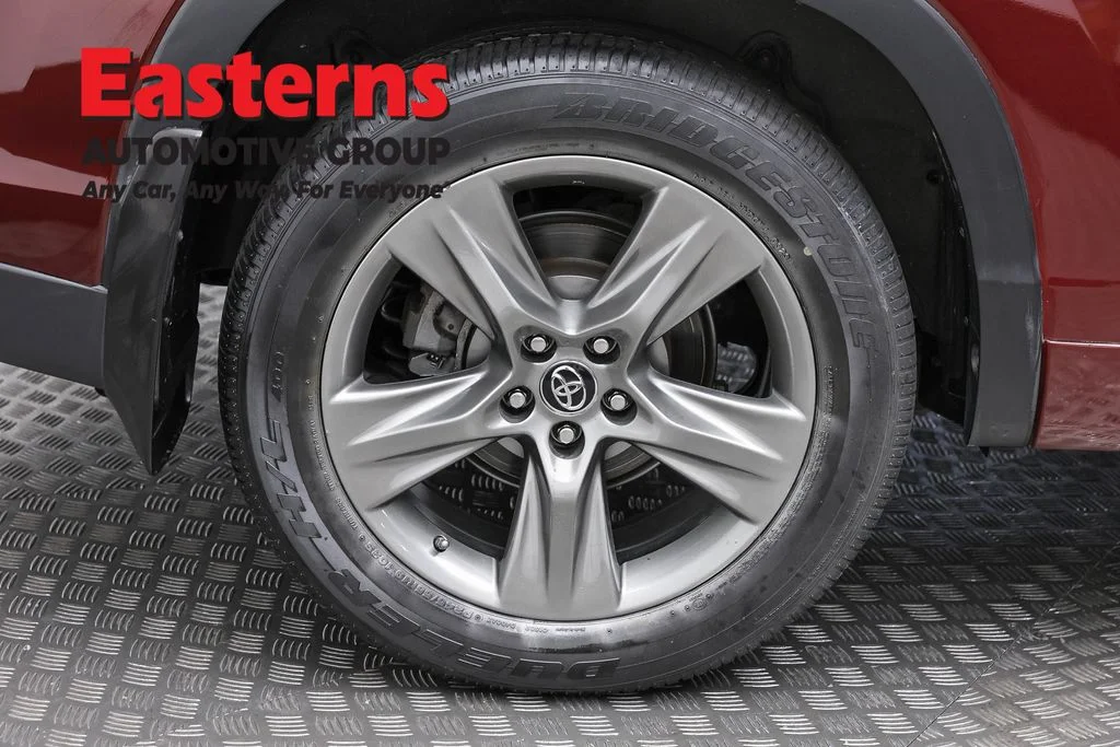 Used 2019 Red Toyota Limited Platinum image 35