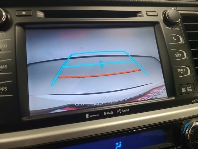 Certified Used 2018 Blizzard Pearl Toyota XLE image 34