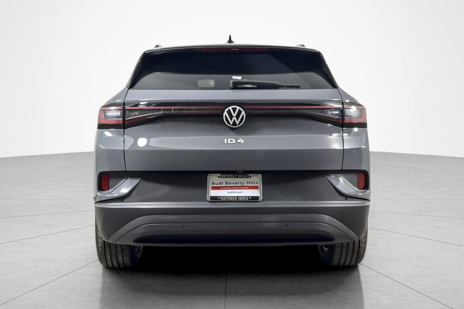 Used 2023 Pure Gray Volkswagen Pro RWD w/LG Battery image 4