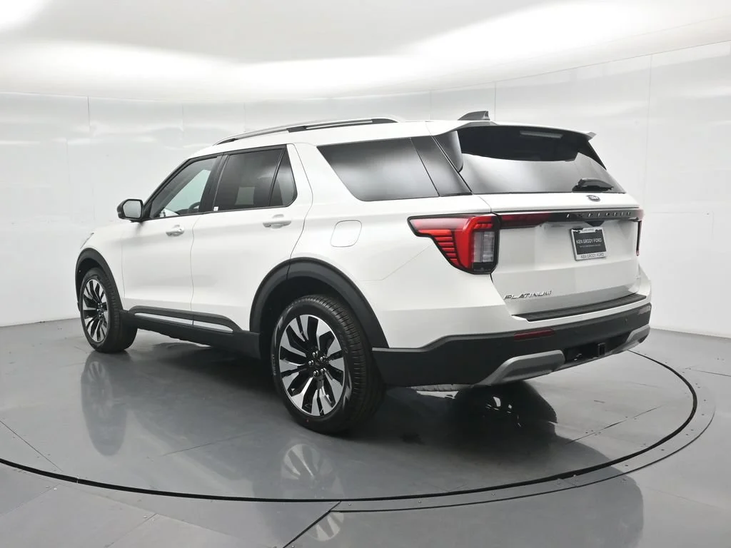 New 2026 White Ford Platinum image 26