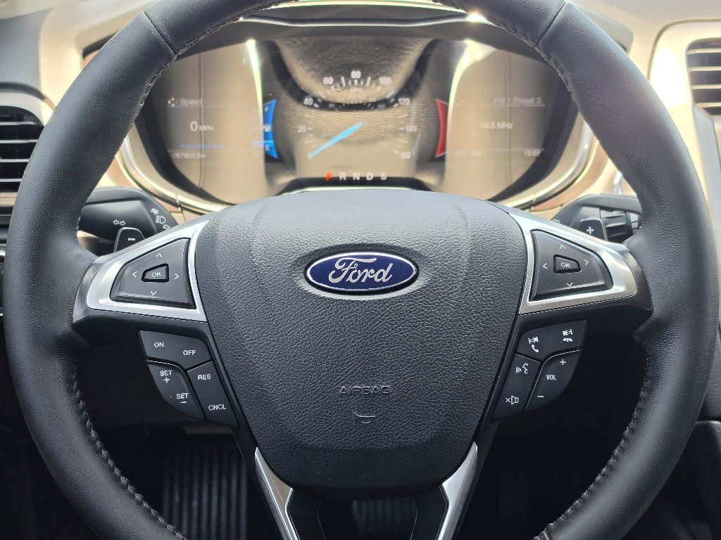 Certified Used 2017 Shadow Black Ford SE image 15