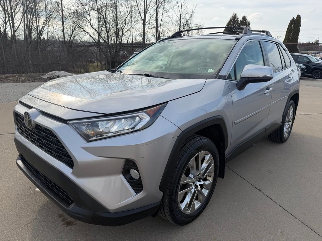 2019 Toyota RAV4 XLE Premium
