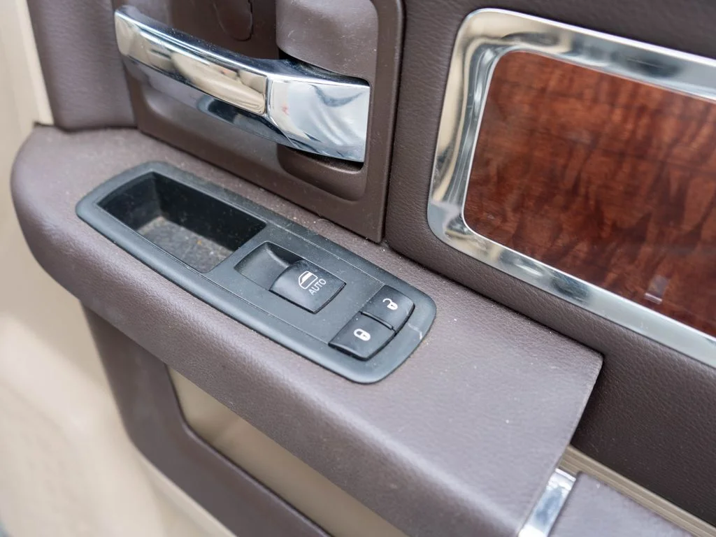 Used 2012 Gray Ram Laramie image 11