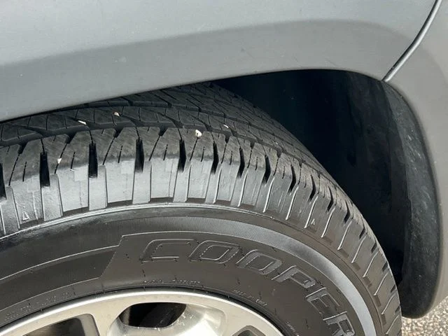 Used 2019 Gray Jeep Trailhawk image 15