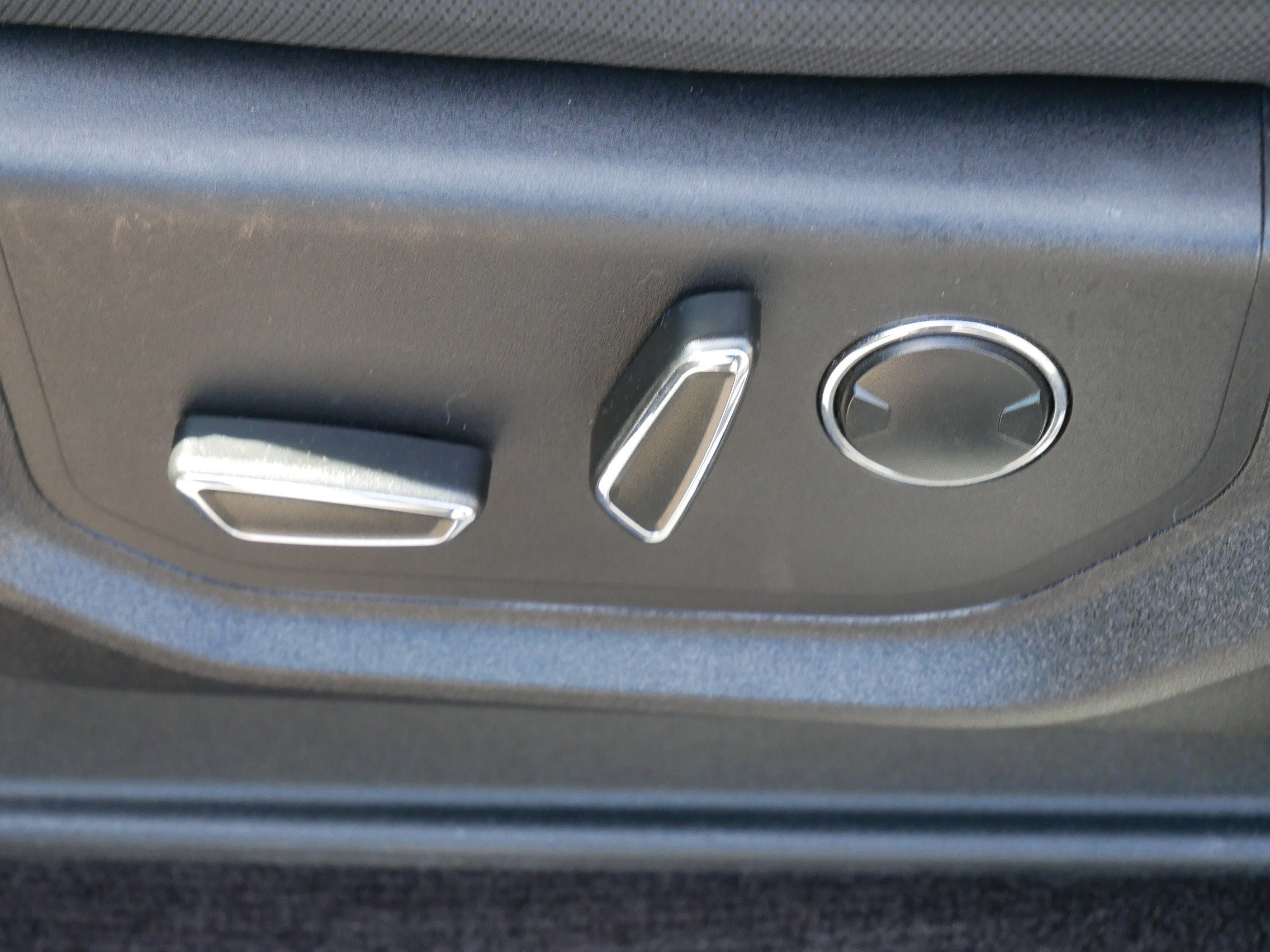 Used 2016 Gray Ford XLT image 20