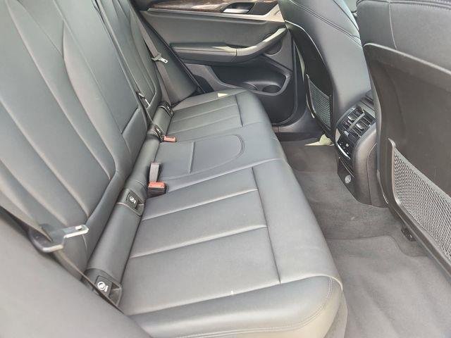 Used 2019 White BMW sDrive30i image 27