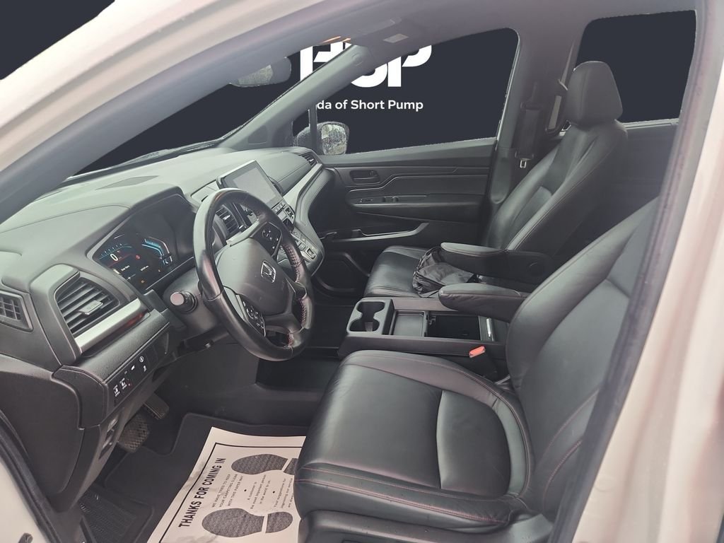 2024 Honda Odyssey SPORT - Photo 9