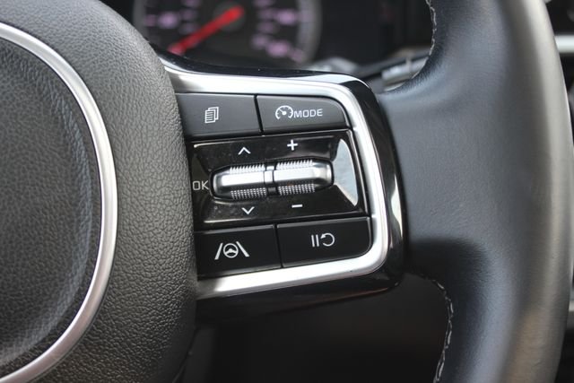 Used 2023 Gray Kia X-Line S image 17