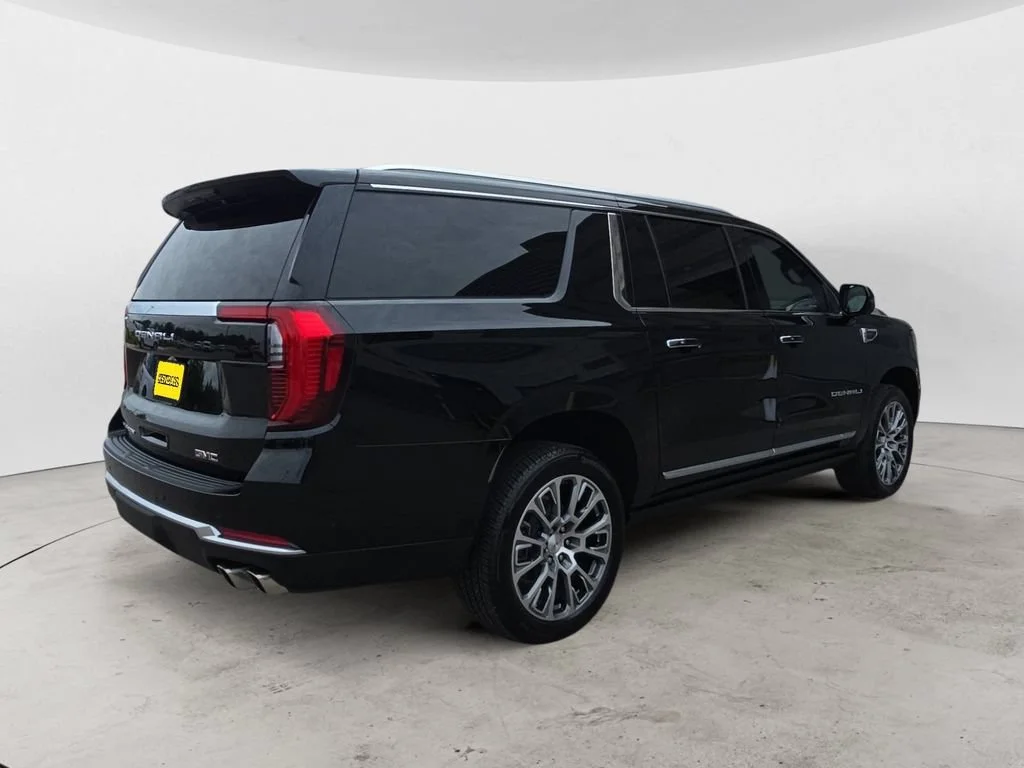 Certified Used 2025 Onyx Black GMC Denali image 5