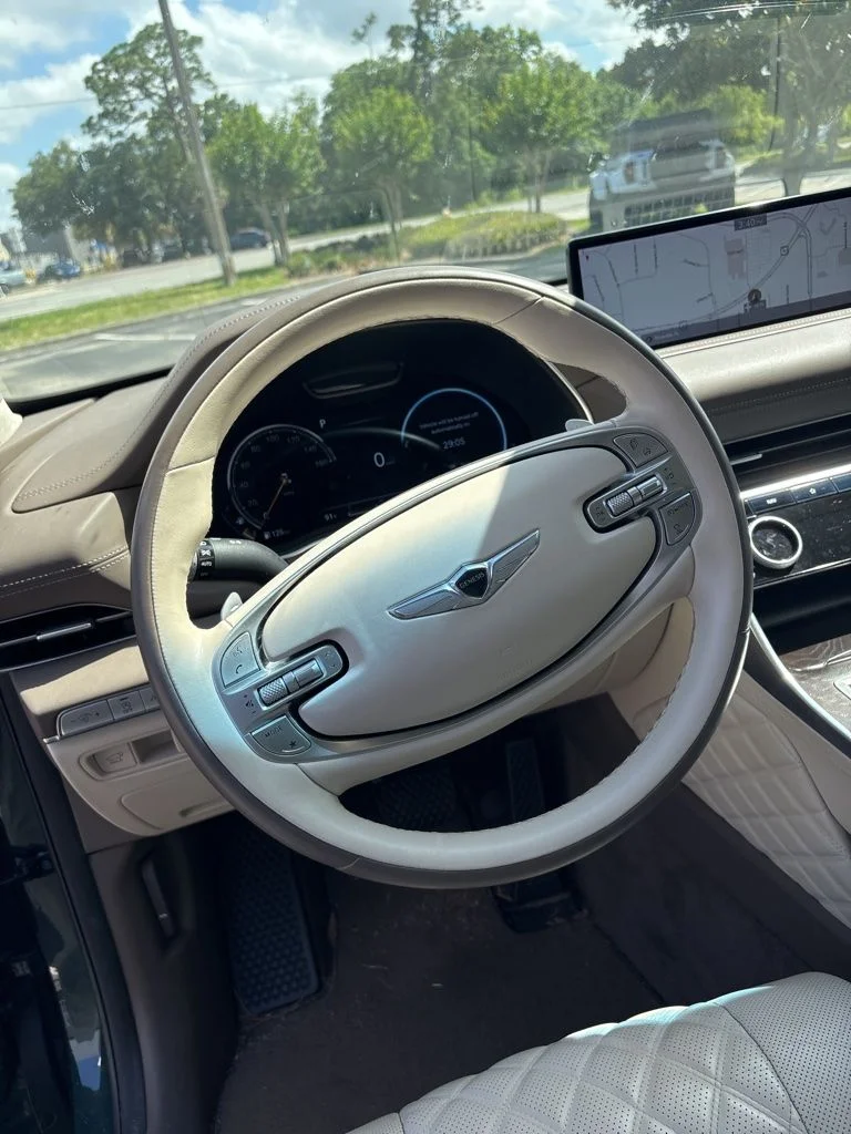Used 2021 Green Genesis 3.5T image 4