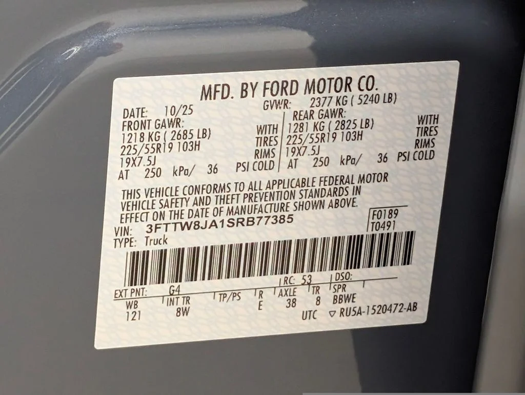 Certified Used 2025 Azure Gray Metallic Ford XLT image 26