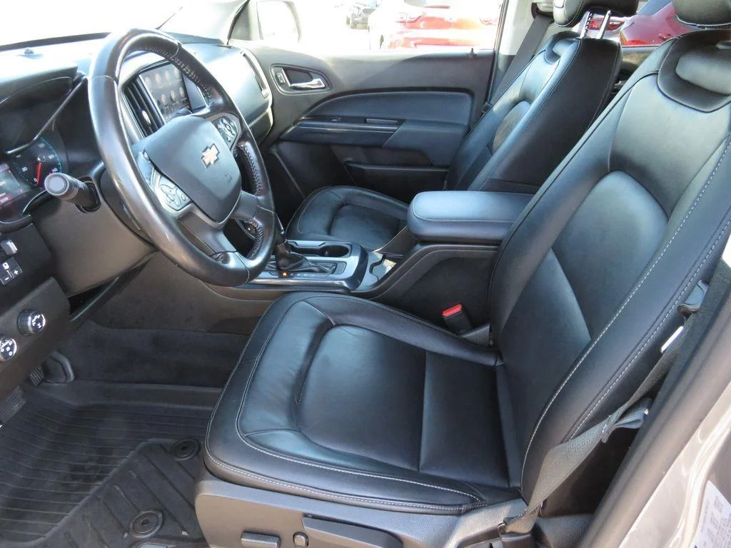 Used 2021 SATIN STEEL METALLIC Chevrolet 4WD Z71 image 20