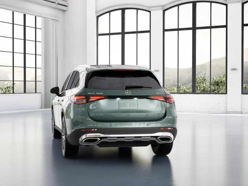 New 2026 Silver Mercedes-Benz GLC 300 image 26