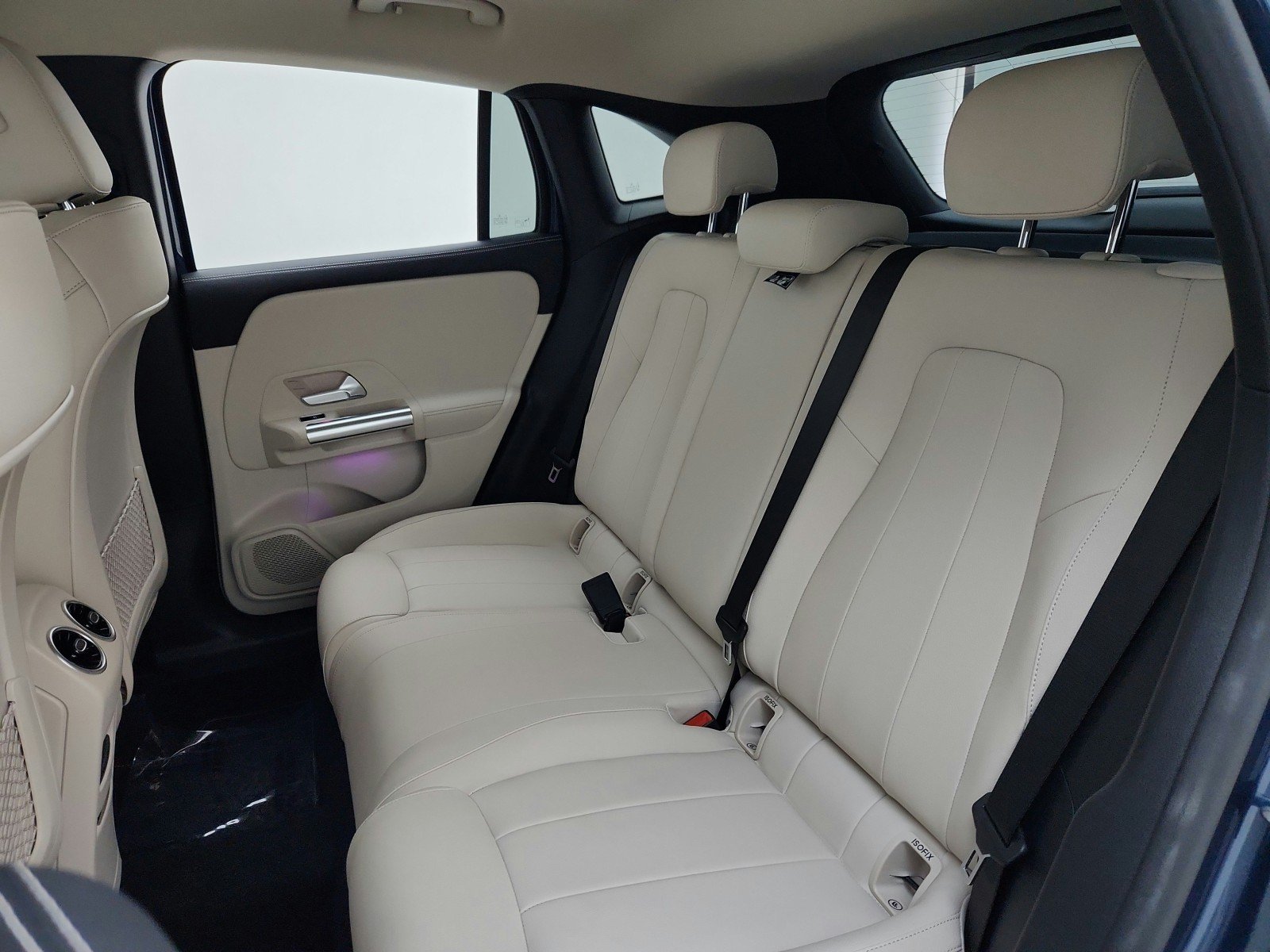 Used 2023 Denim Blue Metallic Mercedes-Benz GLA 250 image 22