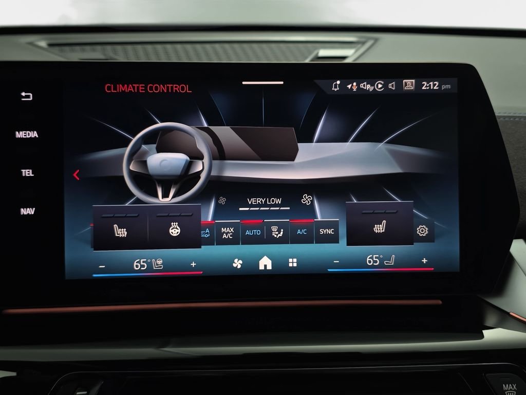 New 2026 Alpine White BMW M35i image 24