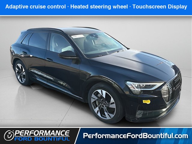 2022 Audi e-tron Premium