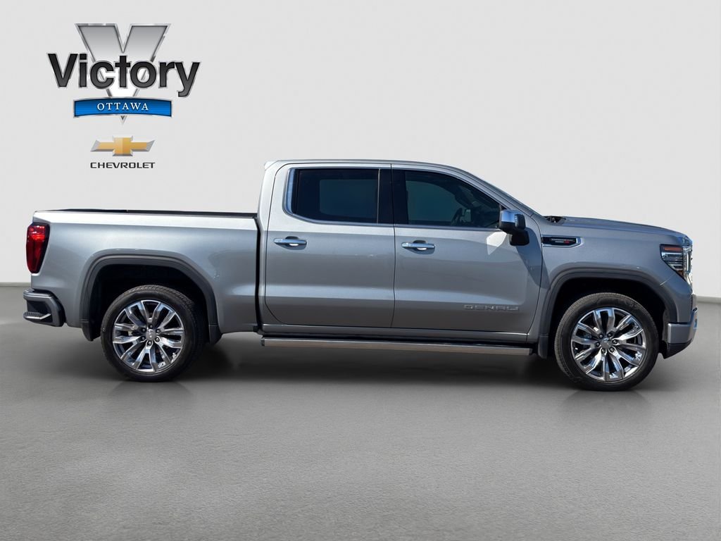 Used 2024 Silver GMC Denali image 7