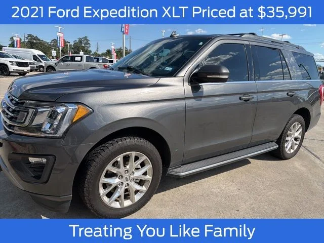 2021 Ford Expedition XLT's photo