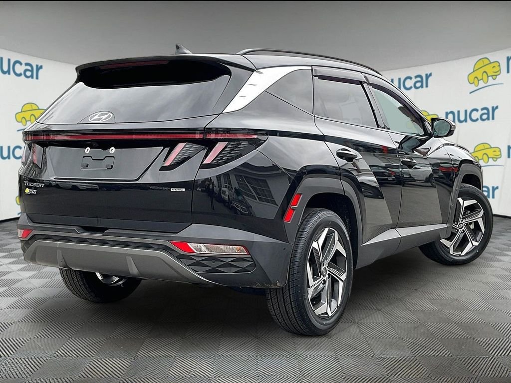 Used 2023 Black Hyundai Limited image 6