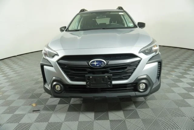 Certified Used 2025 Ice Silver Metallic Subaru Premium image 2