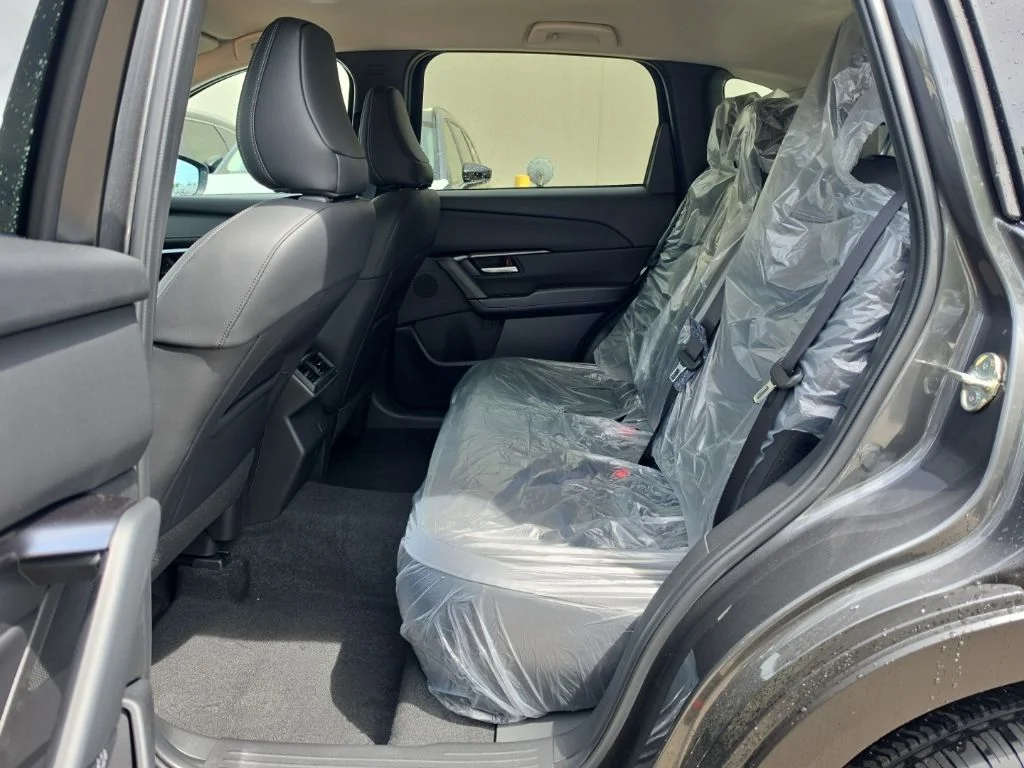 New 2026 Machine Gray Metallic Mazda 2.5 S Preferred AWD image 23