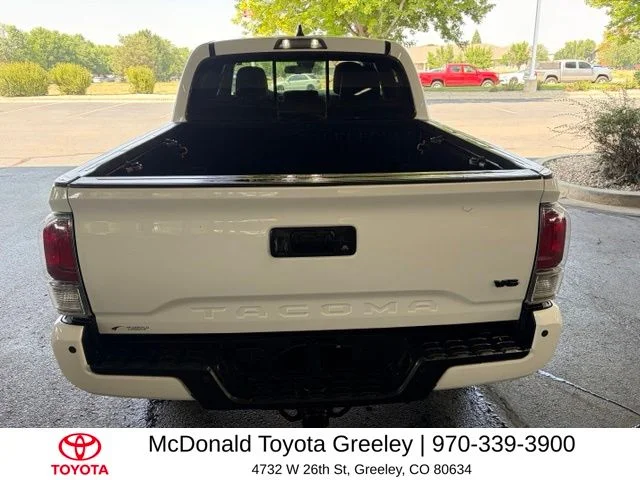 Used 2022 White Toyota TRD Off-Road image 13