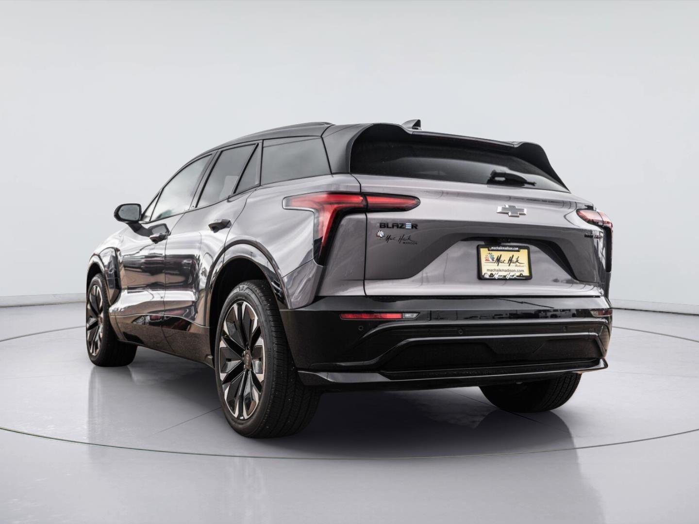 2025 Chevrolet Blazer EV RS - Photo 9