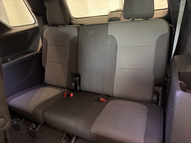 2023 Chevrolet Traverse 1LT - Photo 15