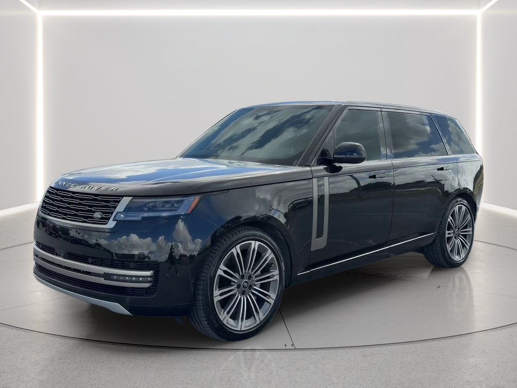 Used 2024 Black Land Rover SE image 1
