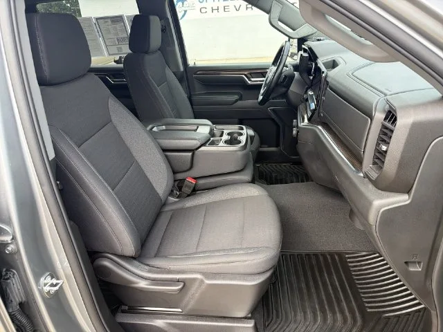 Used 2024 Gray Chevrolet LT image 33