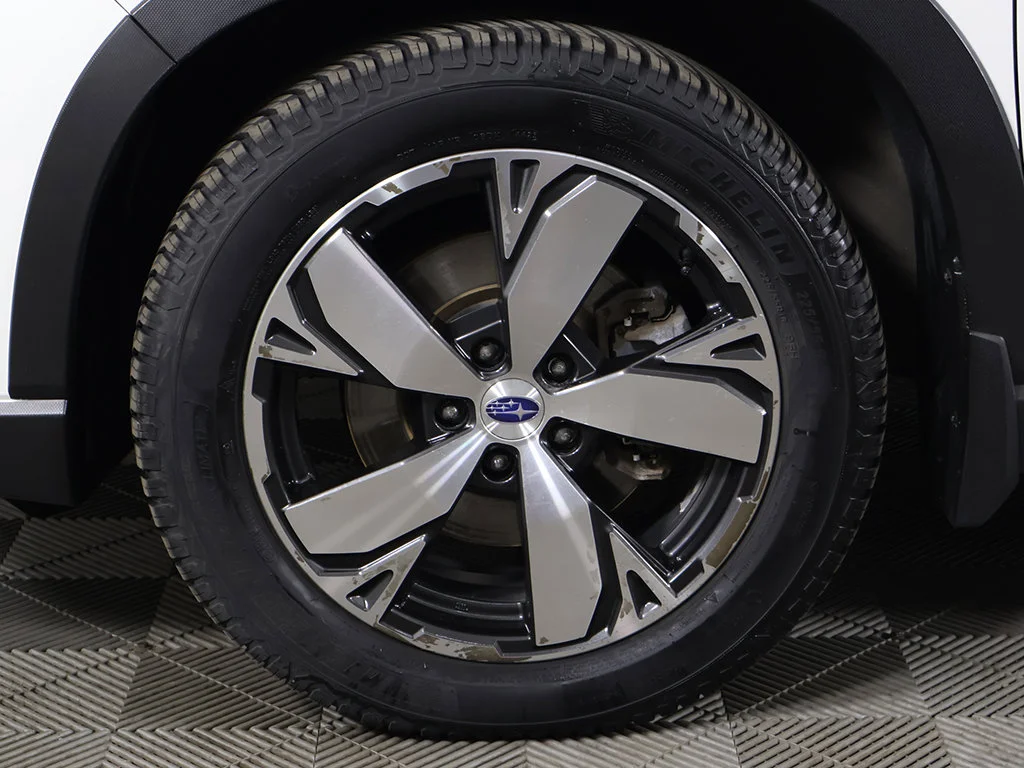 Used 2021 White Subaru Touring image 27