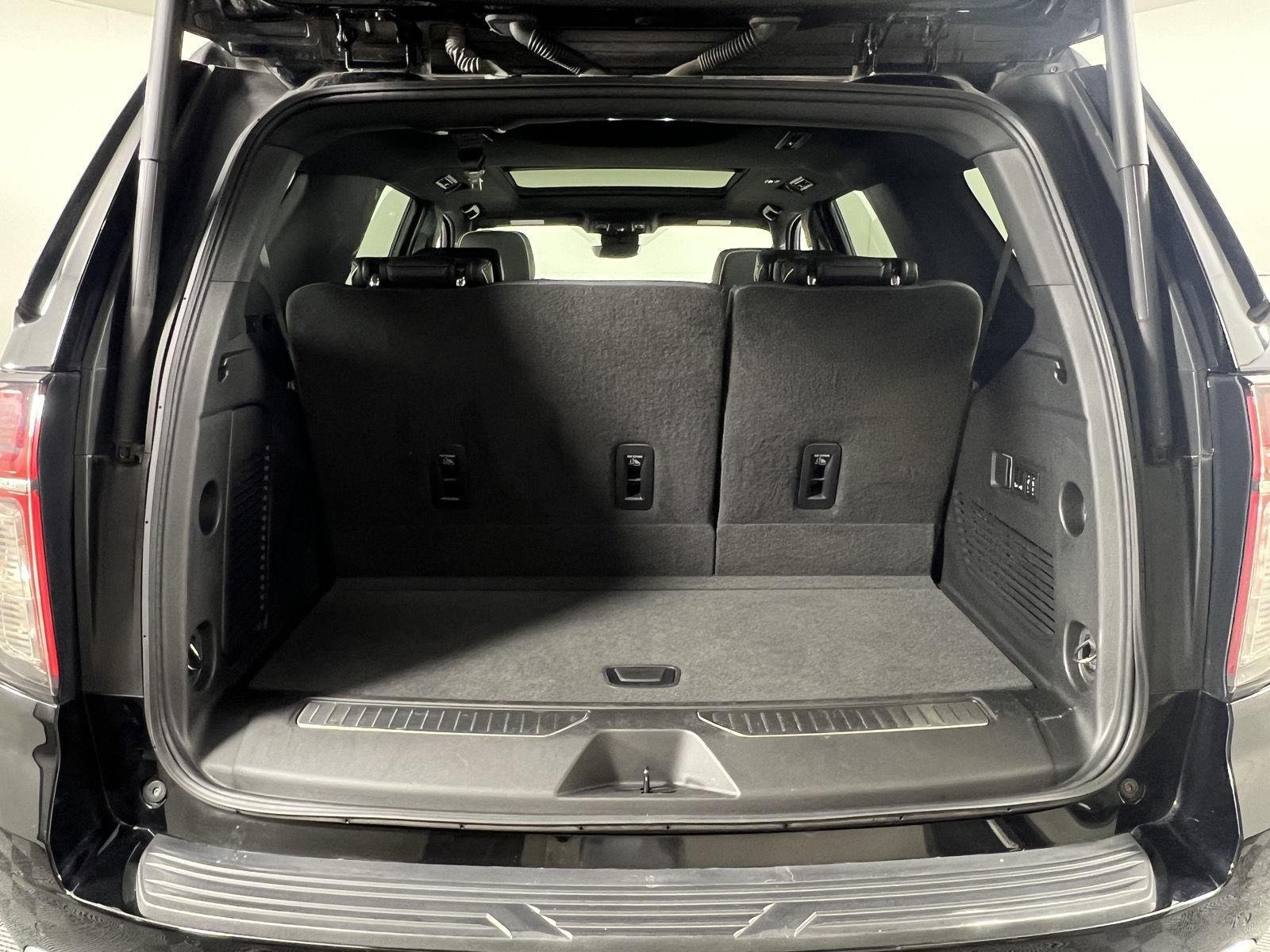 Used 2023 Black Chevrolet Premier image 23