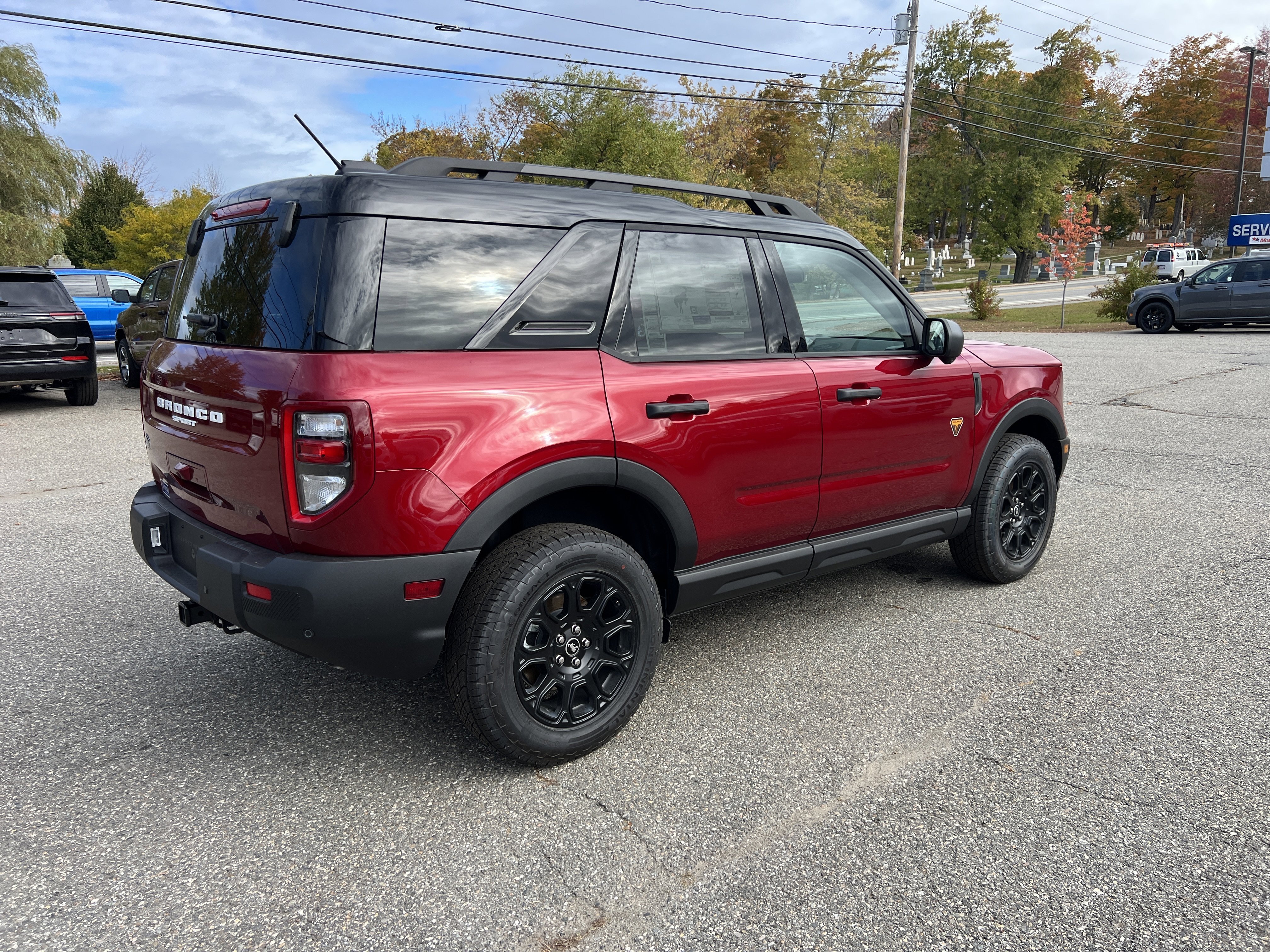 New 2025 Ruby Red Metallic Tinted Clearcoat Ford Badlands® image 5