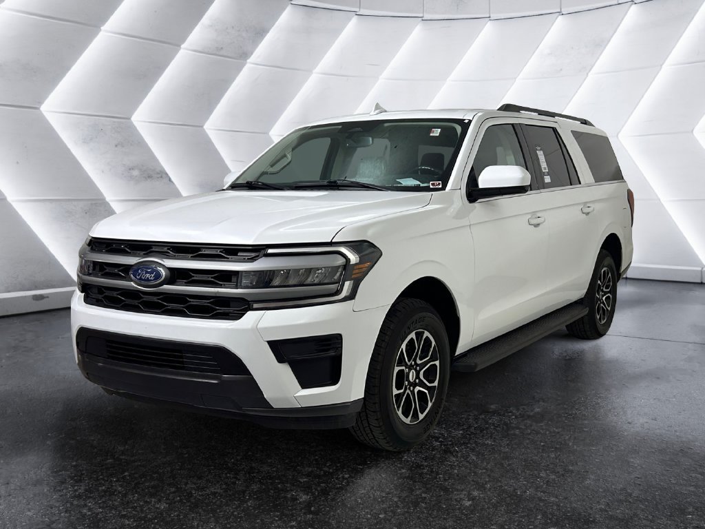 Used 2024 White Ford XLT image 3