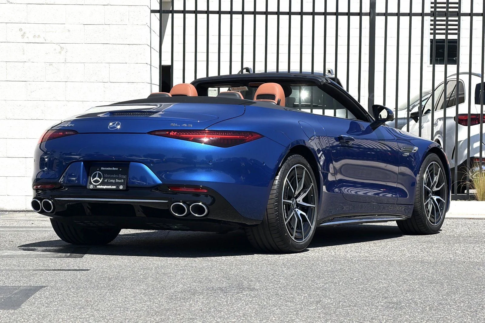New 2026 Starling Blue Metallic Mercedes-Benz SL 43 AMG® image 4