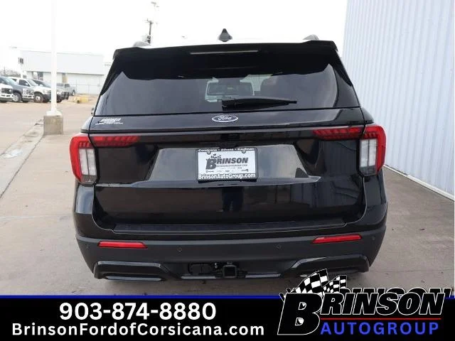 New 2026 Agate Black Metallic Ford ST-Line image 25