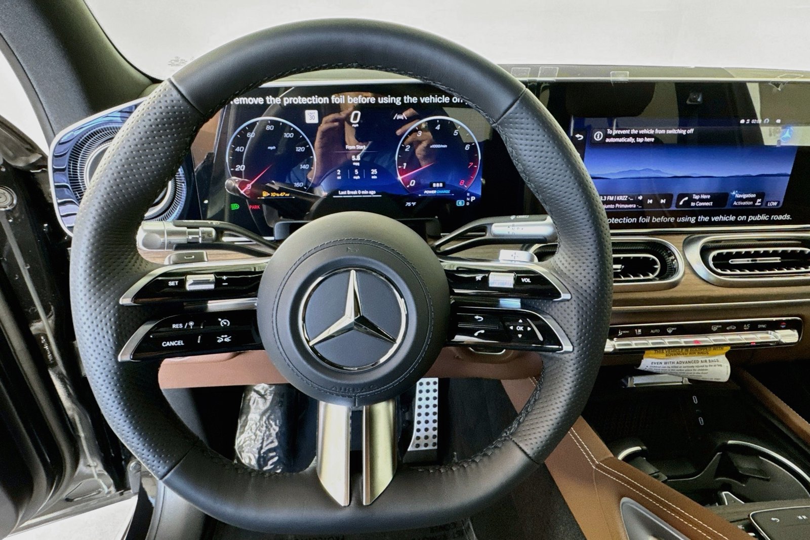 New 2027 Obsidian Black Metallic Mercedes-Benz GLE 450 image 11