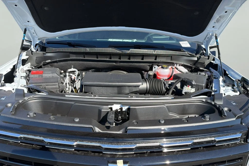 New 2026 Polar White Tricoat Chevrolet High Country image 10